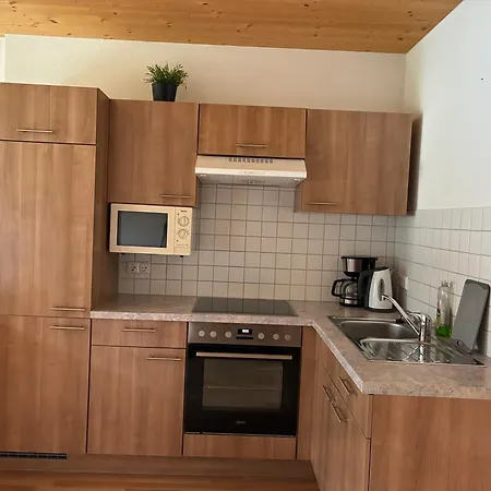 Schoene Mit Bergblick Haus Lukas Apartman